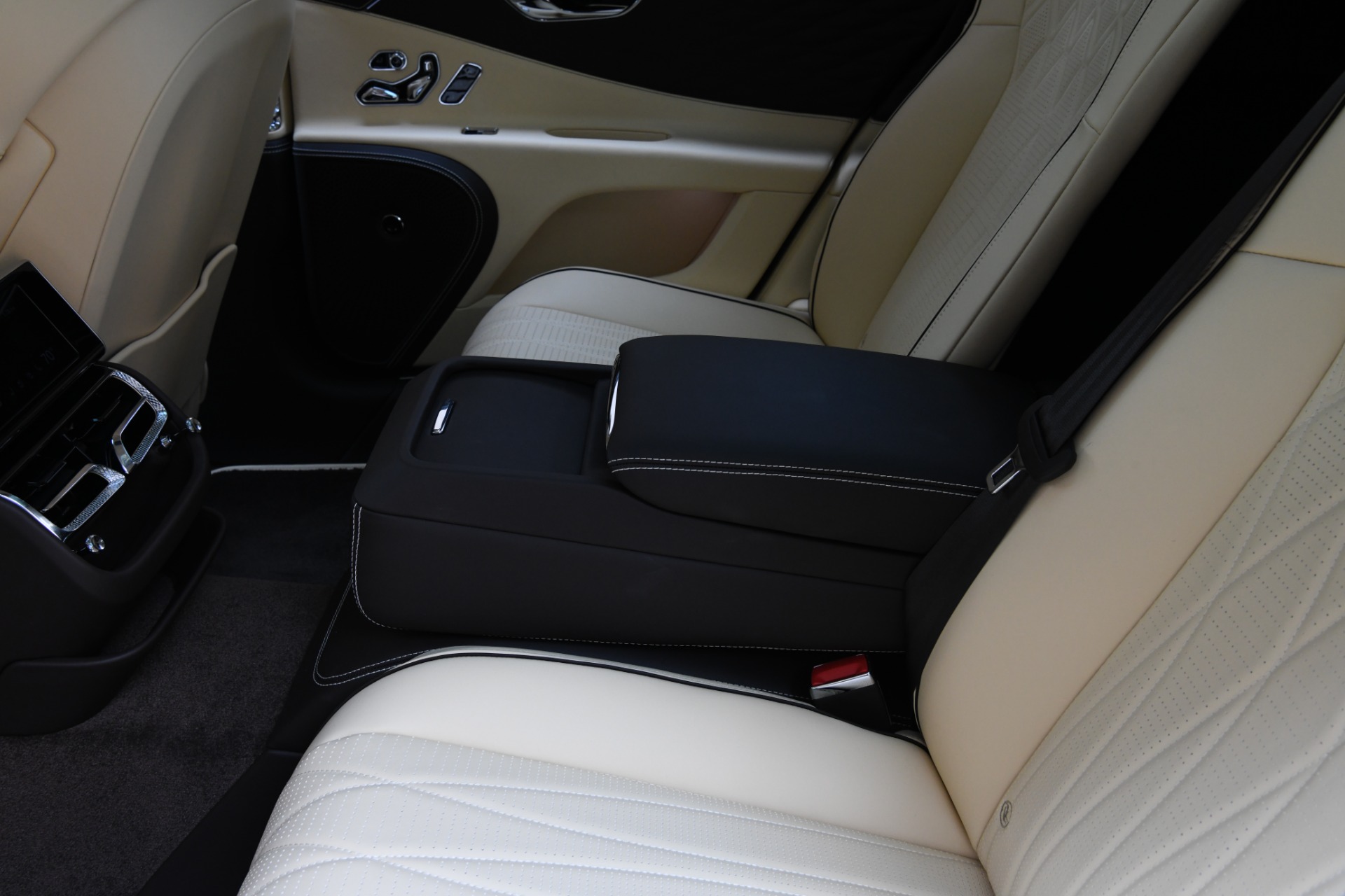 Used 2021 Bentley Flying Spur V8 | St. Petersburg, FL