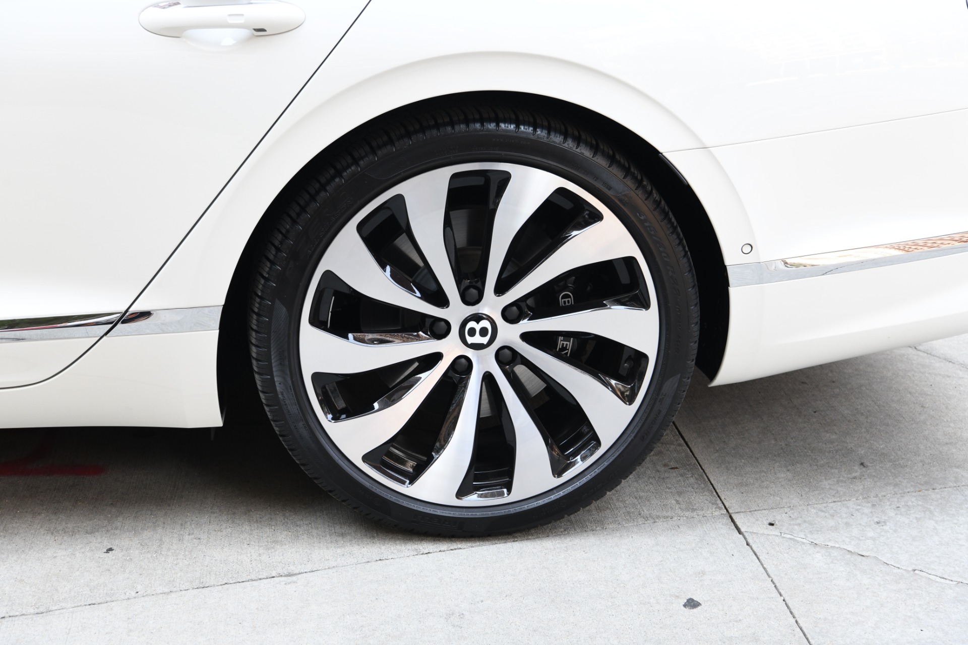 Used 2021 Bentley Flying Spur V8 | St. Petersburg, FL