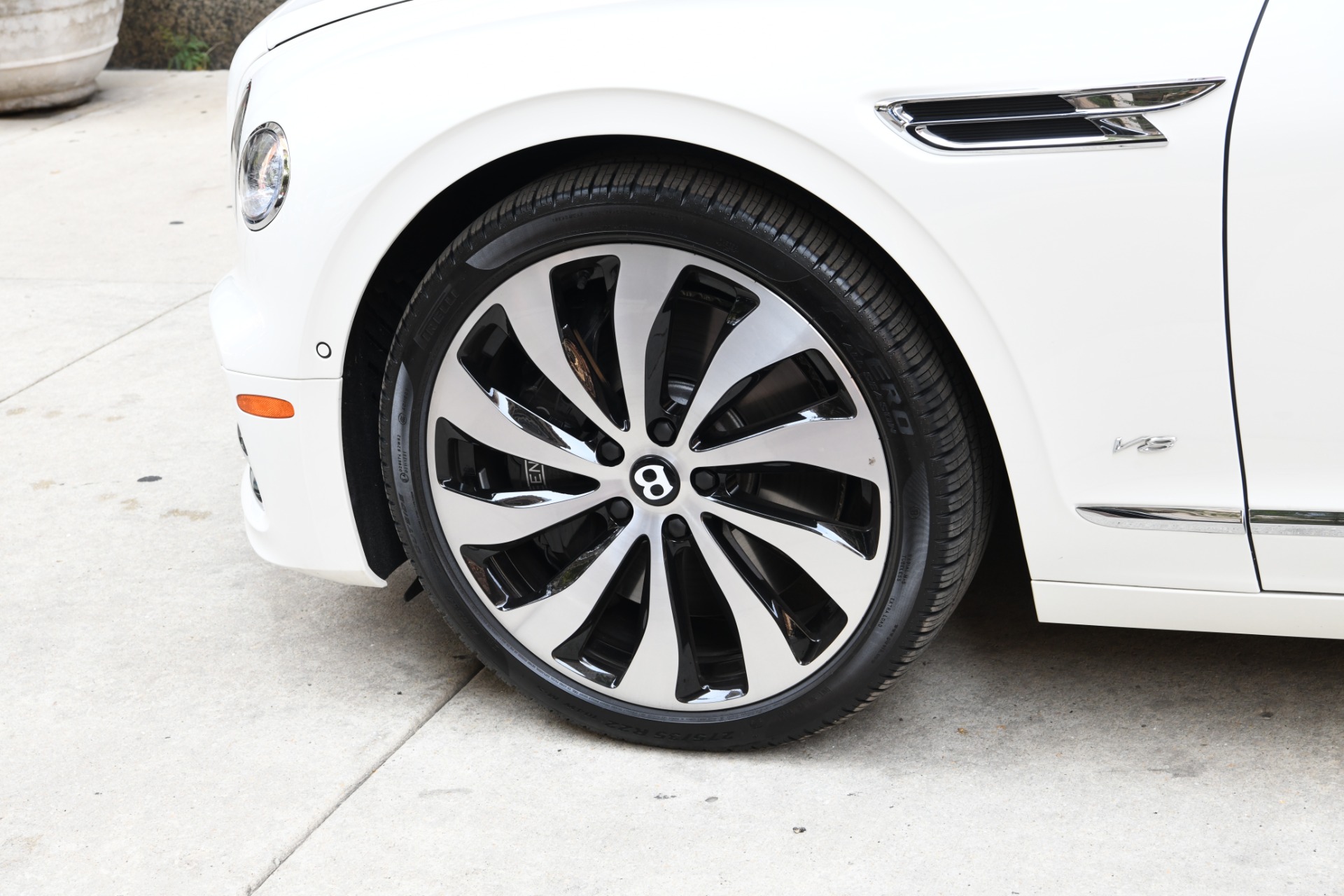Used 2021 Bentley Flying Spur V8 | St. Petersburg, FL