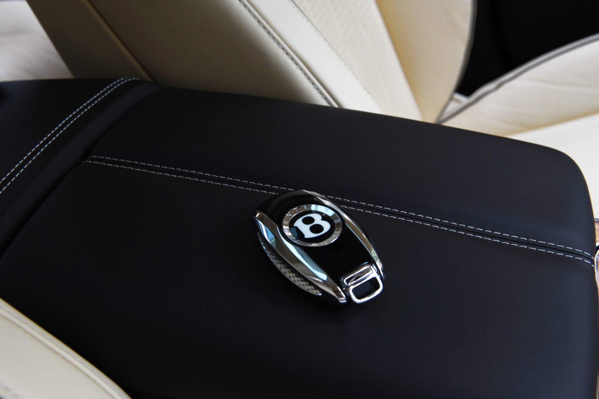 Used 2021 Bentley Flying Spur V8 | St. Petersburg, FL