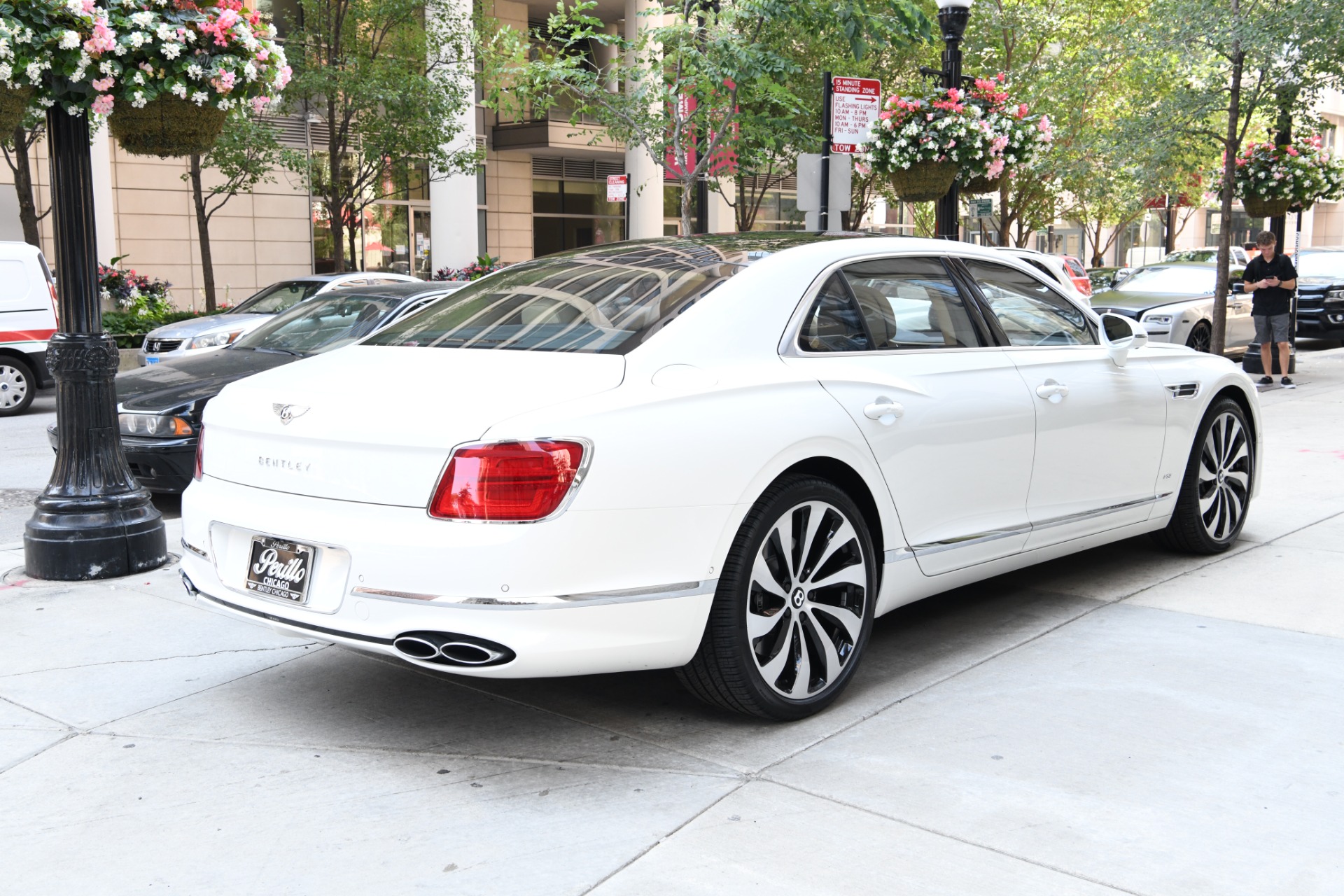 Used 2021 Bentley Flying Spur V8 | Chicago, IL