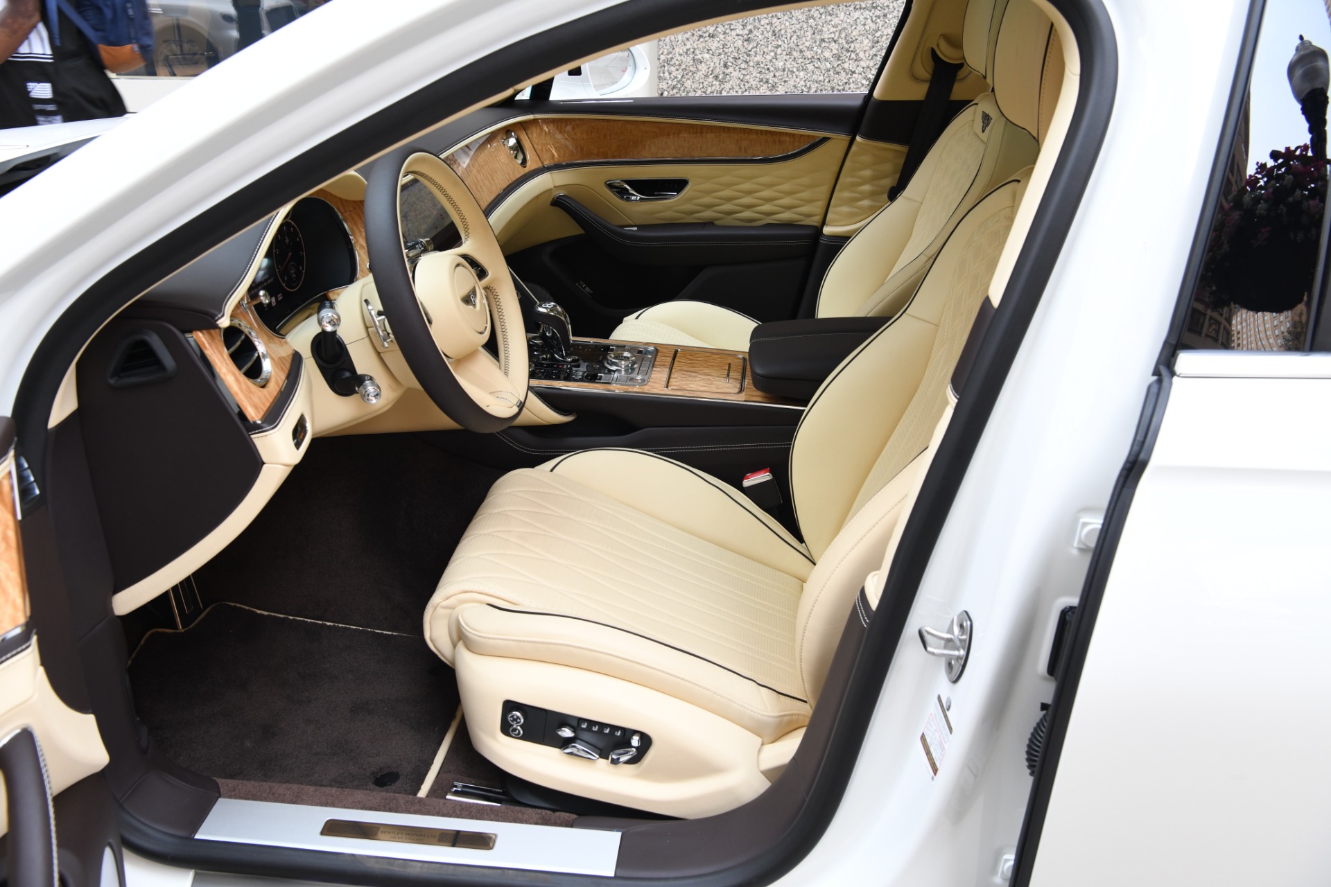 Used 2021 Bentley Flying Spur V8 | St. Petersburg, FL