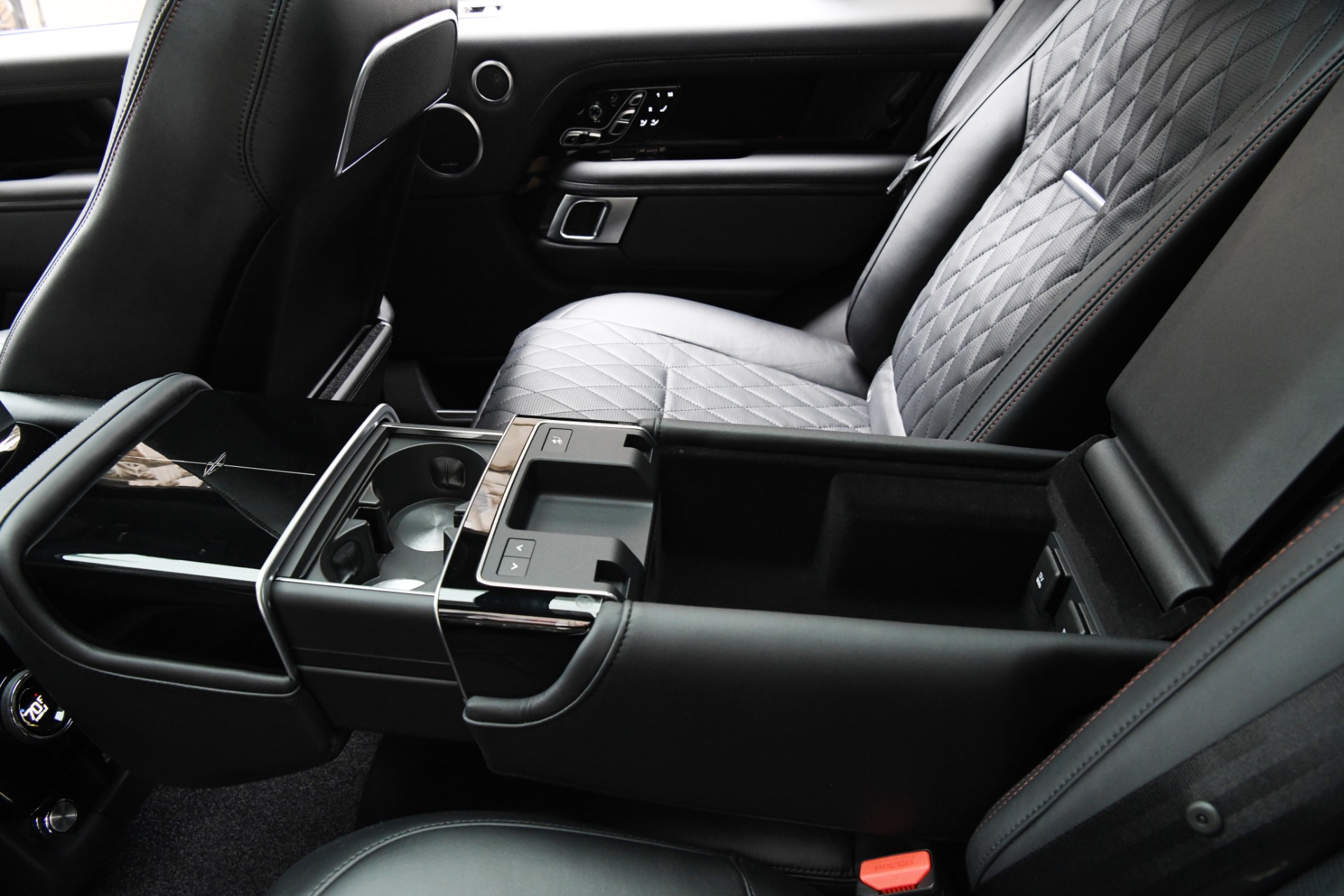 Used 2020 Land Rover Range Rover SVAutobiography Dynamic | St. Petersburg, FL