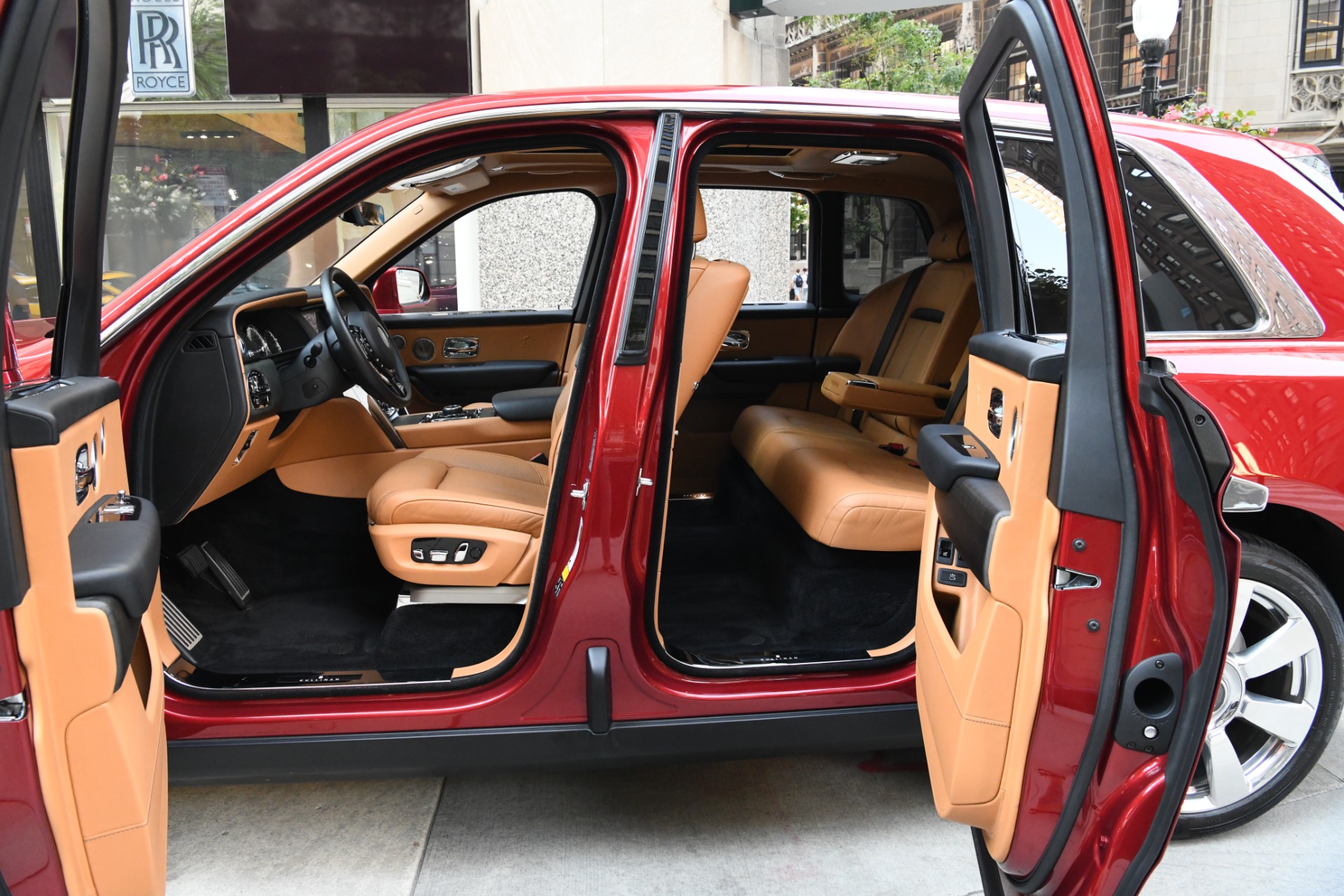 Used 2019 Rolls-Royce Cullinan | St. Petersburg, FL