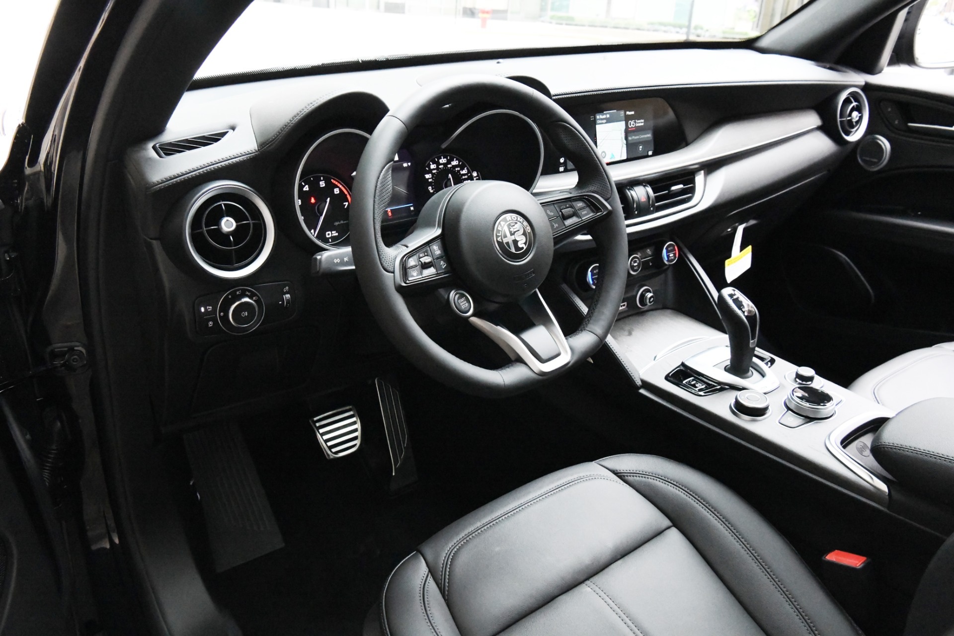 New 2022 Alfa Romeo Stelvio Ti | St. Petersburg, FL