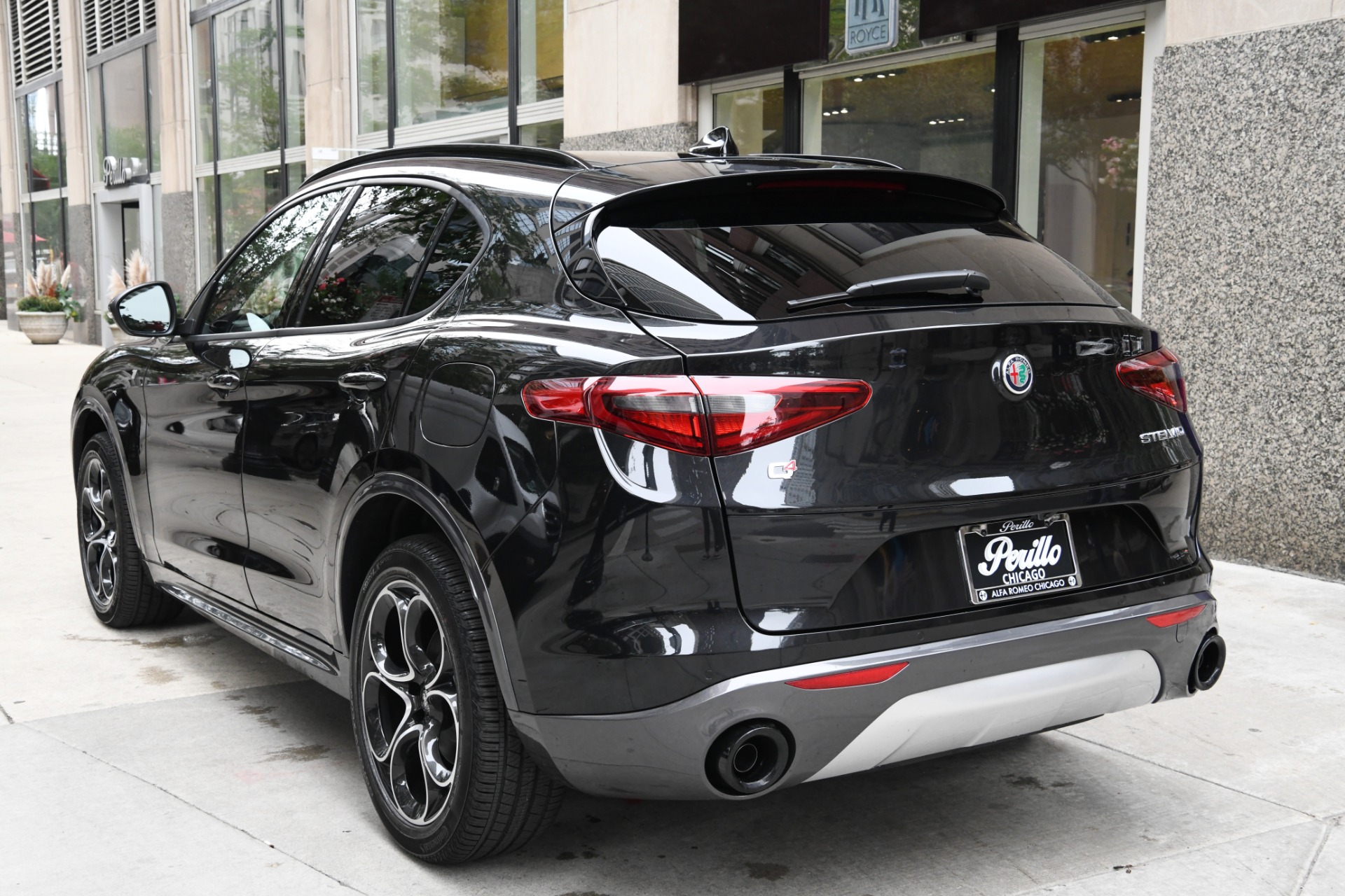New 2022 Alfa Romeo Stelvio Ti | St. Petersburg, FL