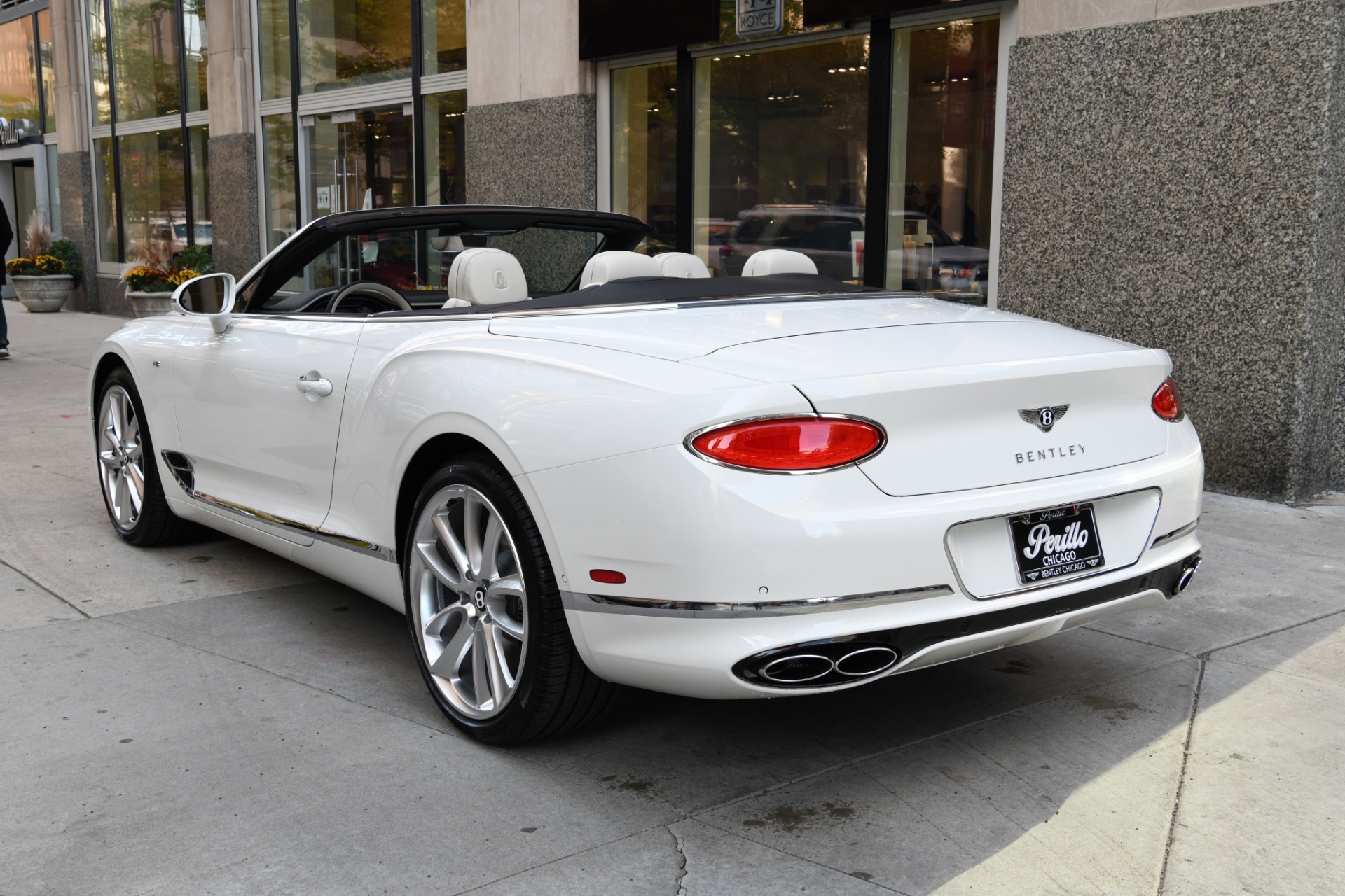 New 2022 Bentley continental GTC Convertible GTC V8 | Chicago, IL