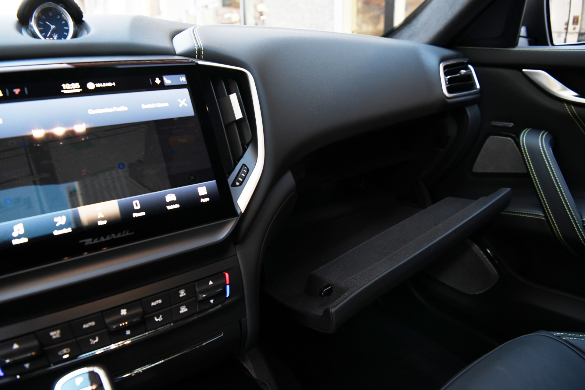 New 2022 Maserati Ghibli Modena Q4 | St. Petersburg, FL