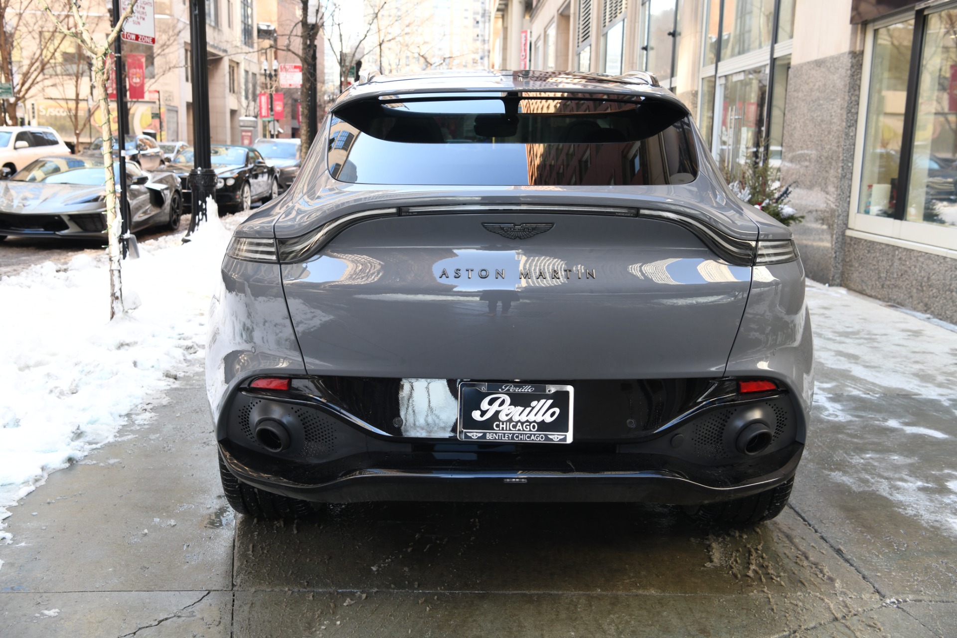 Used 2021 Aston Martin DBX  | Chicago, IL