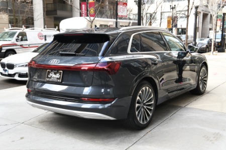 Used 2019 Audi e-tron quattro Prestige | Chicago, IL