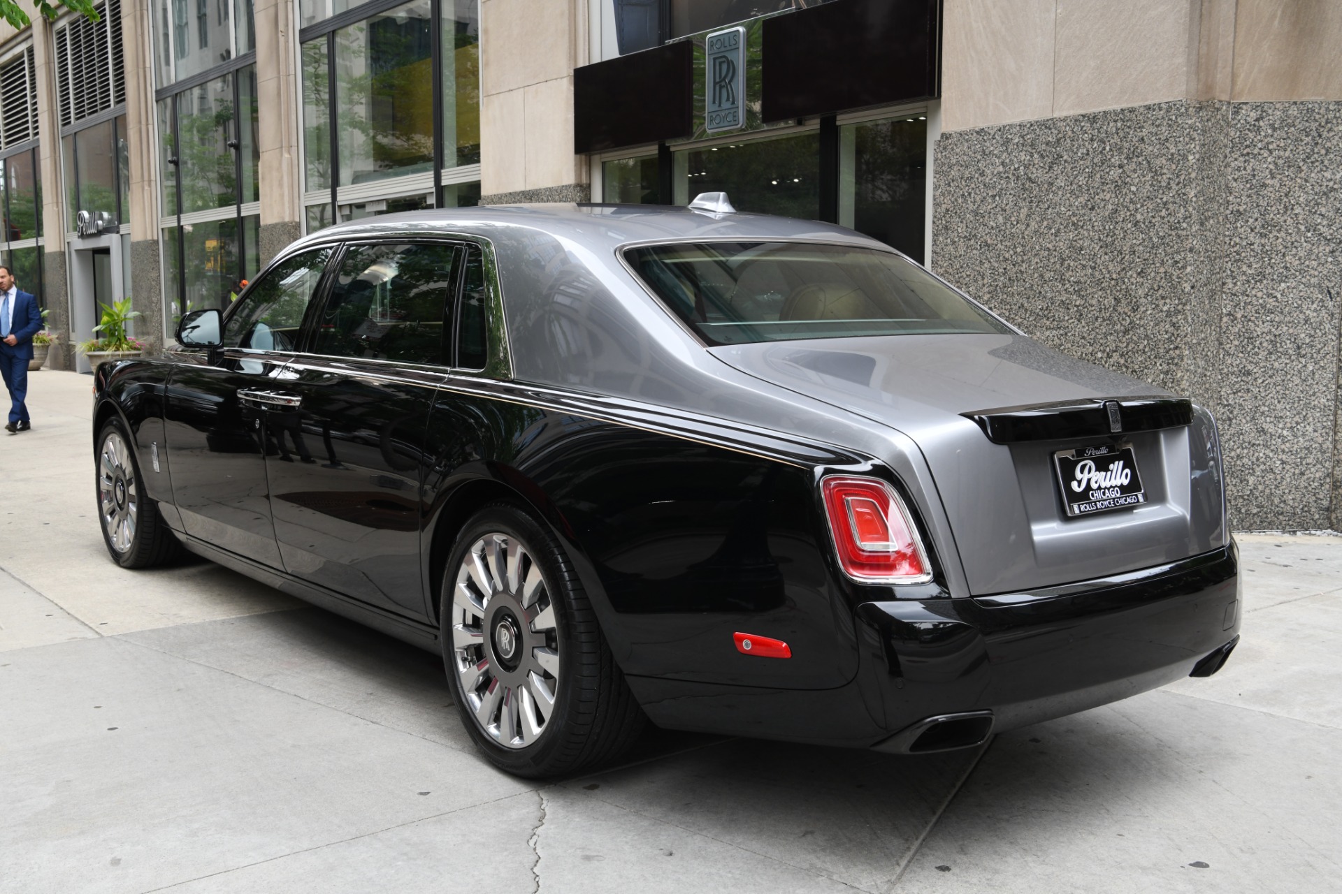 Used 2022 Rolls-Royce Phantom EWB For Sale ($624,996)