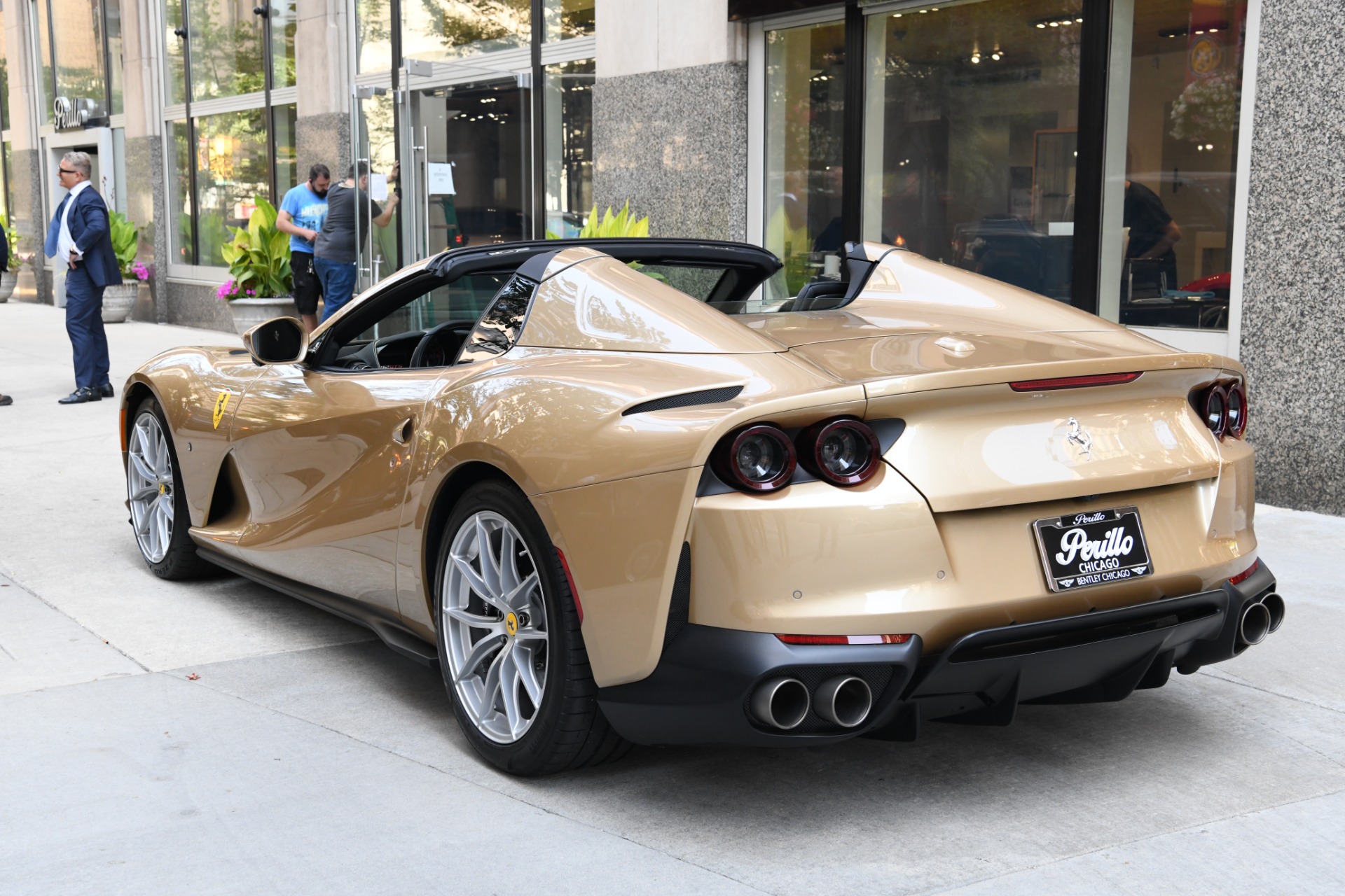 Used 2021 Ferrari 812 GTS For Sale (Sold) | Bentley Gold