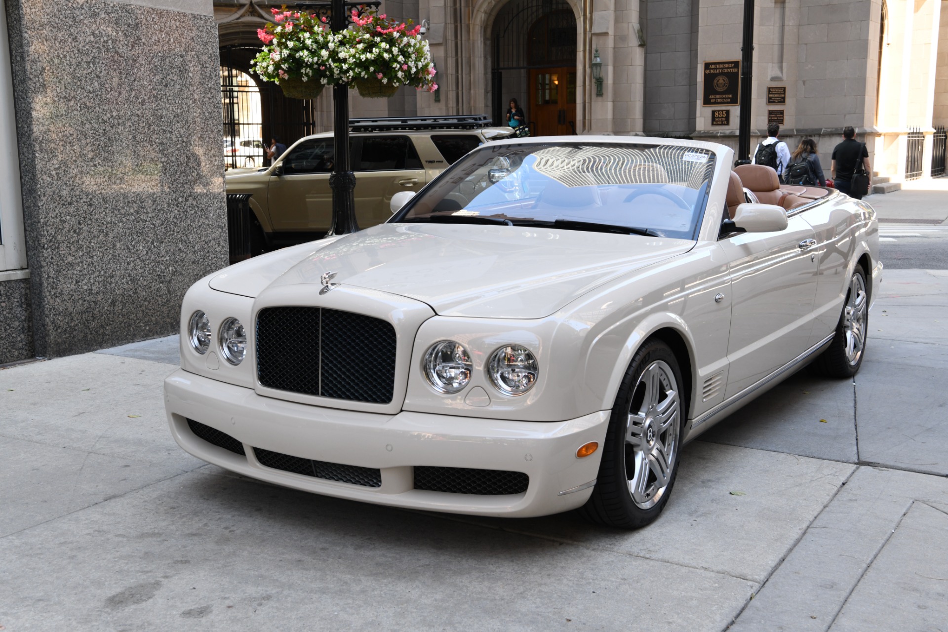 Used 2010 Bentley Azure T For Sale (Sold) | Bentley Gold