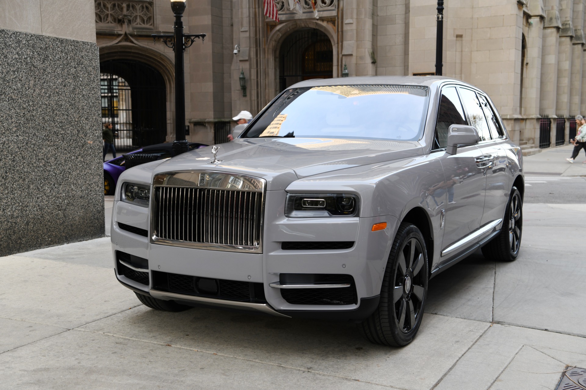 Rolls-Royce Cullinan Review 2023