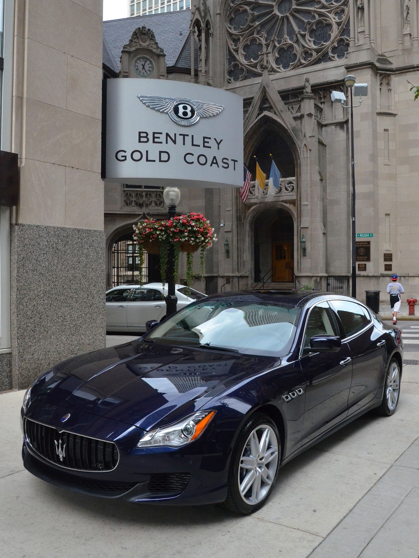 402-450 1/43 マセラティ Quattroporte GTS MINICHAMPS 400123900 Scale 1/43 | MASERATI QUATTROPORTE GTS