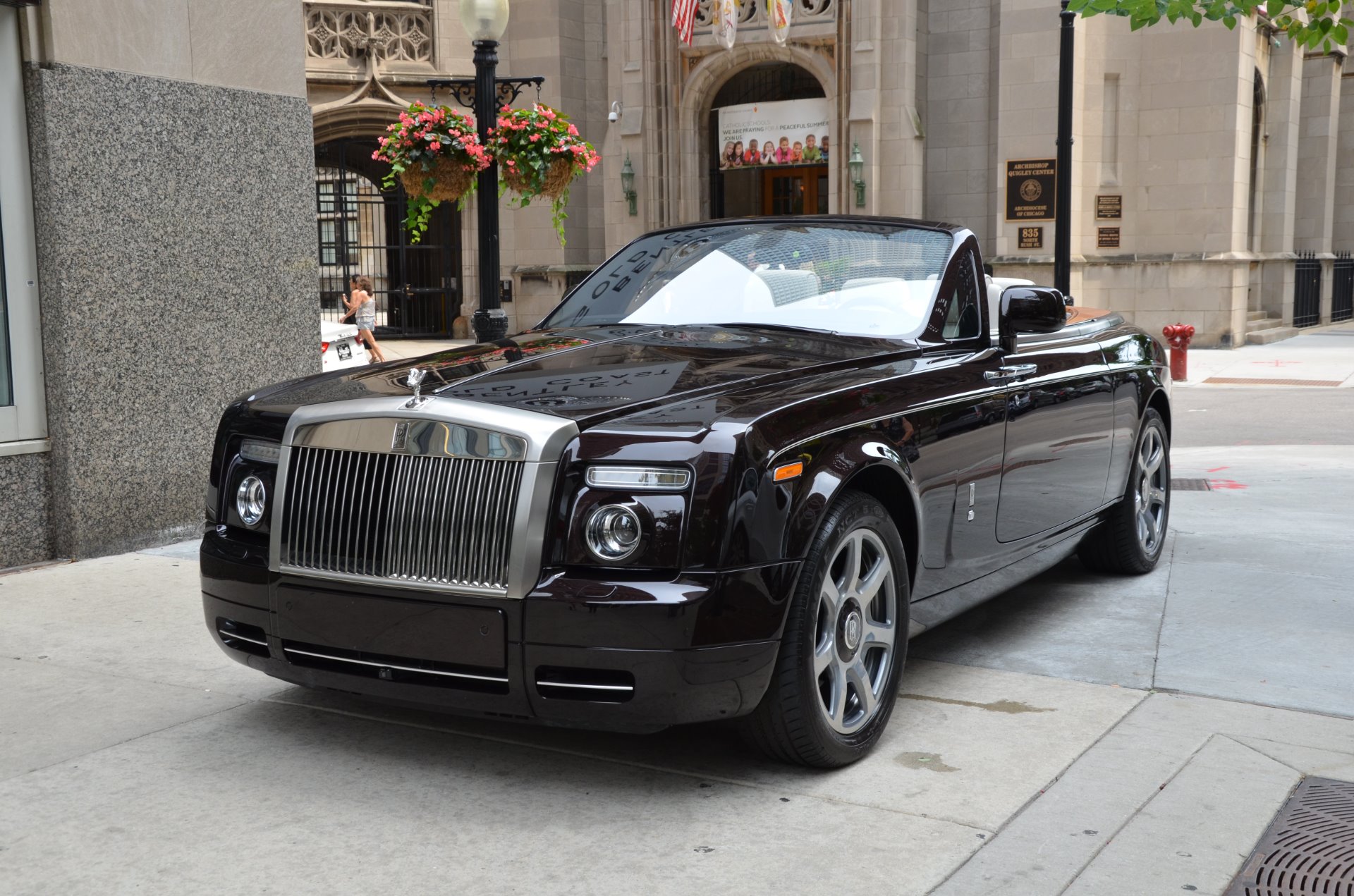 Cặp đôi RollsRoyce trùng màu về tay đại gia Campuchia #41 Cặp đôi RollsRoyce trùng màu về tay đại gia Campuchia