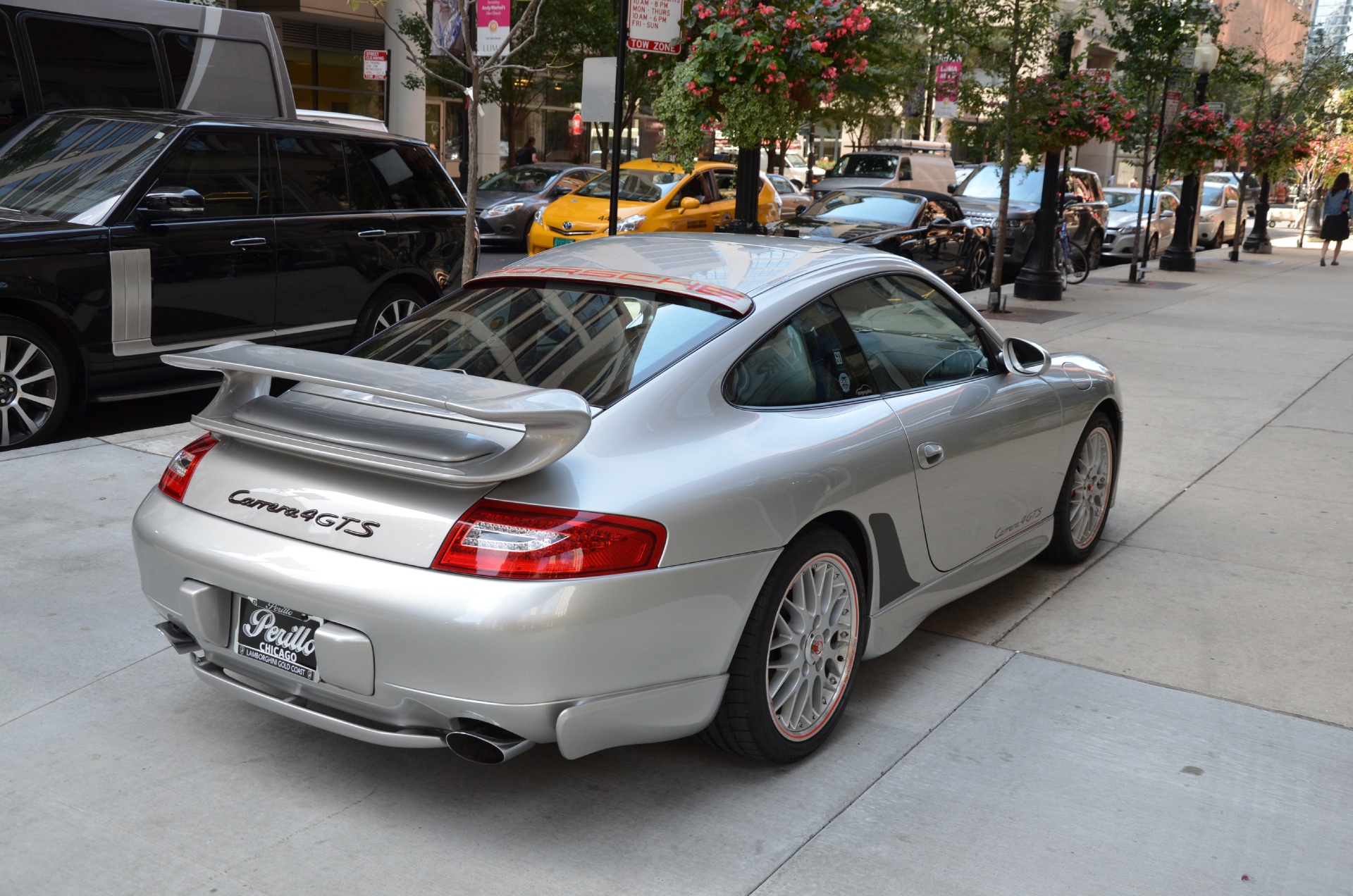 Used 1999 Porsche 911 Carrera 4 For Sale (Sold) | Bentley Gold Coast Chicago Stock #GC1705AA Used 1999 Porsche 911 Carrera 4 For Sale (Sold) | Bentley Gold Coast Chicago Stock #GC1705AA