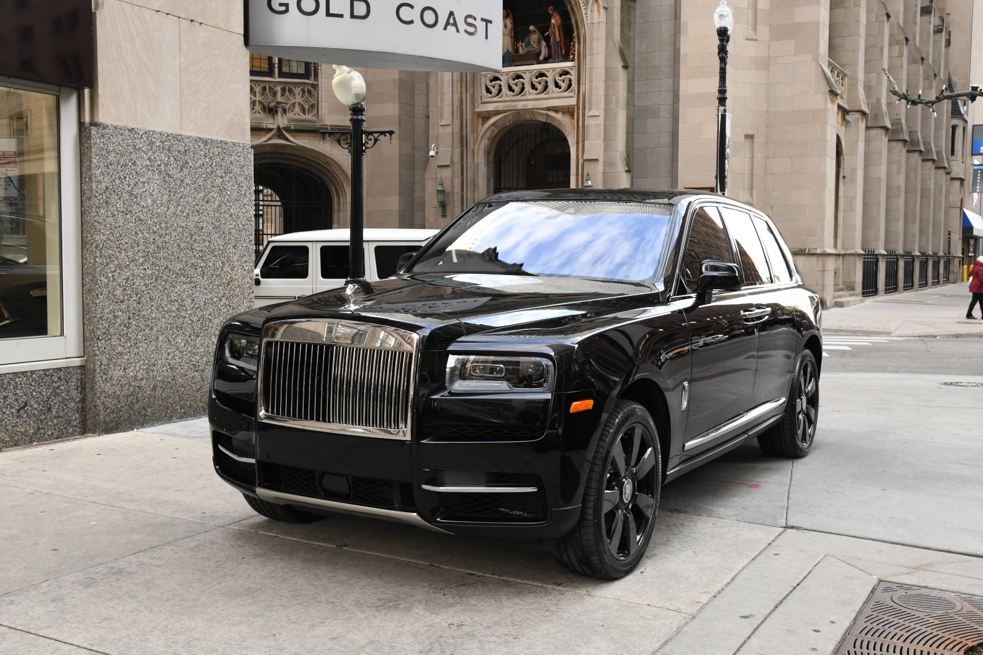 Rent Rolls Royce Cullinan Full option 2021 in Dubai  RotanaStar