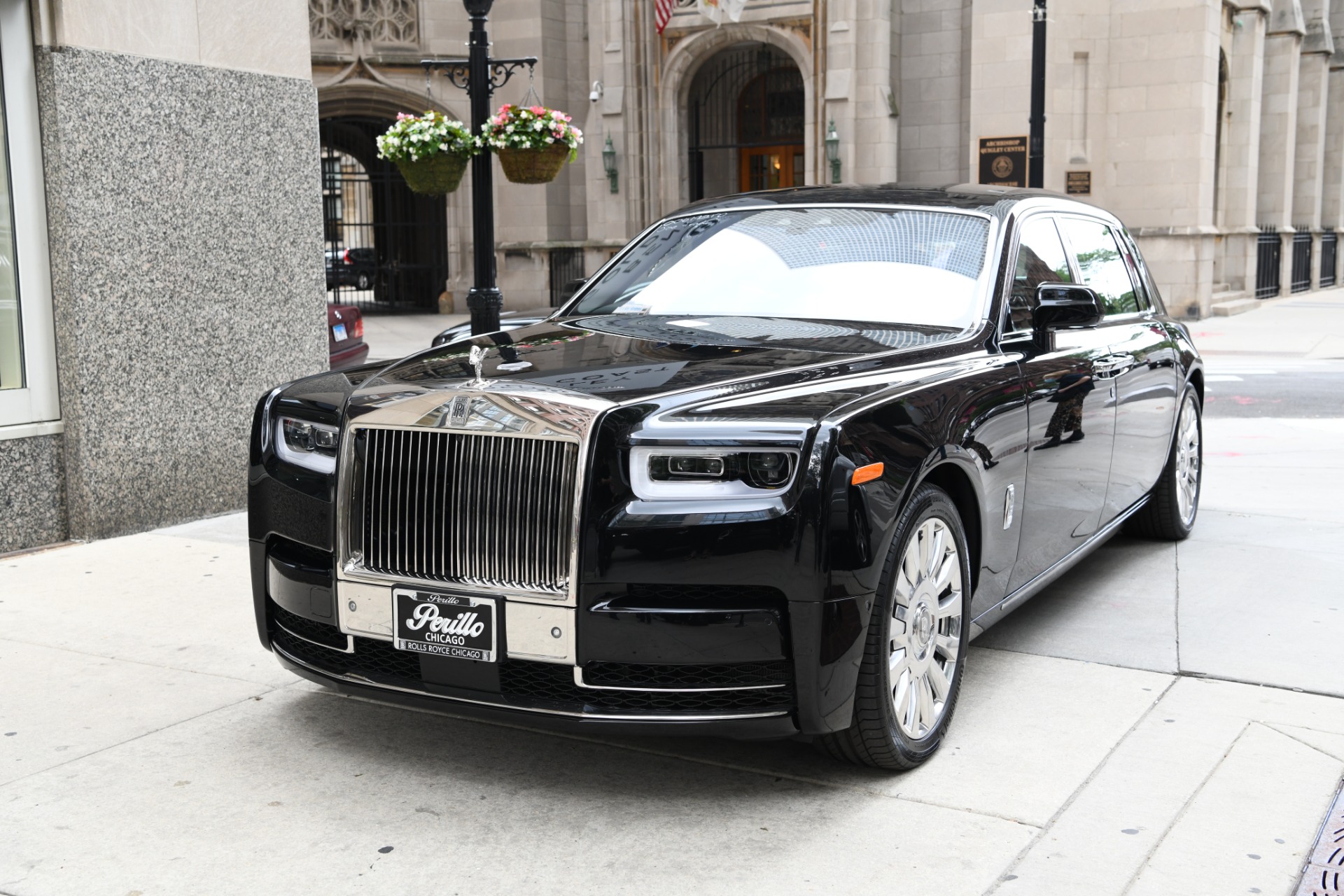 2020 Rolls-Royce Phantom Base Sedan Pricing and Options - Autoblog