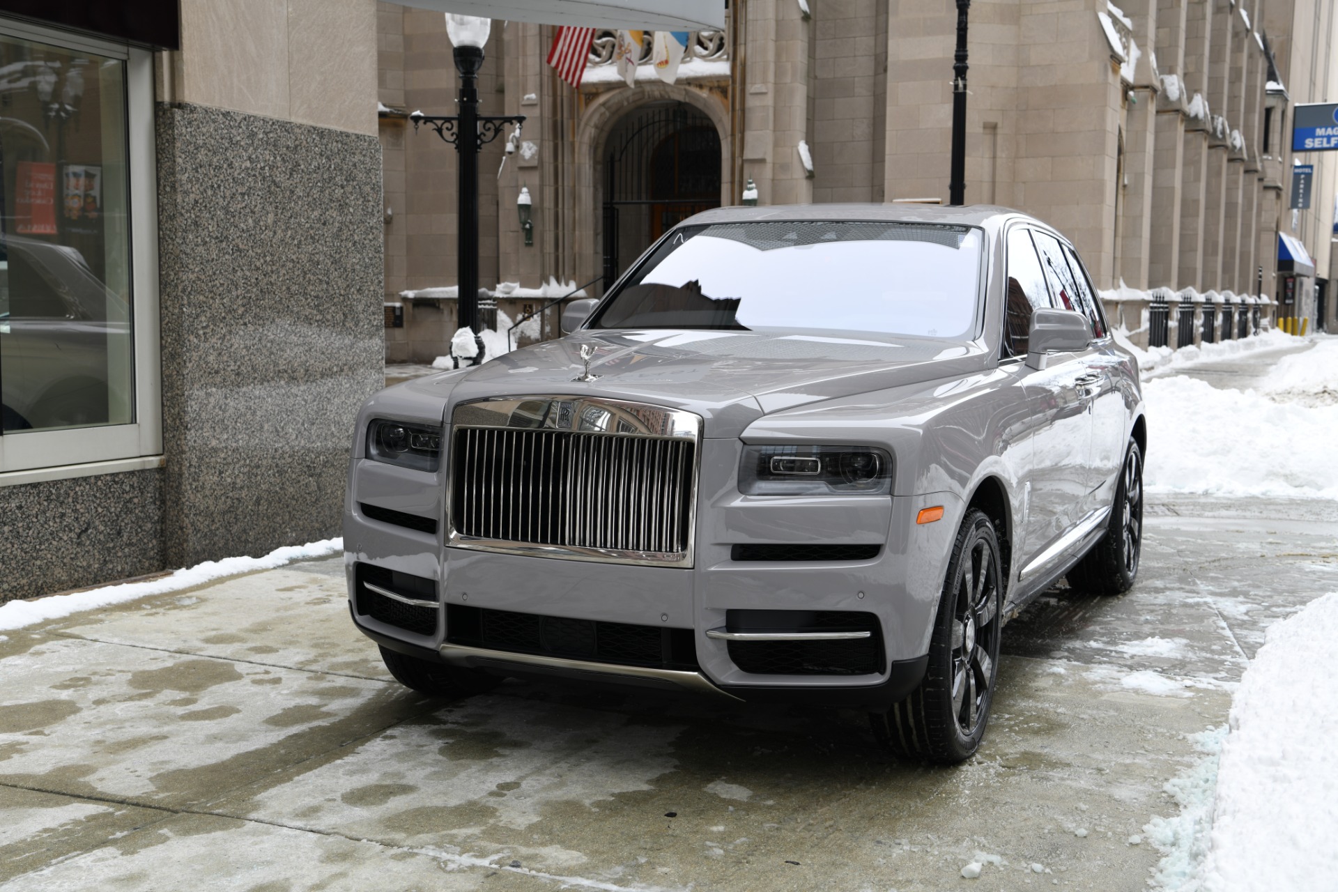 Rolls-Royce Cullinan Review, Colours, For Sale, Specs & News in