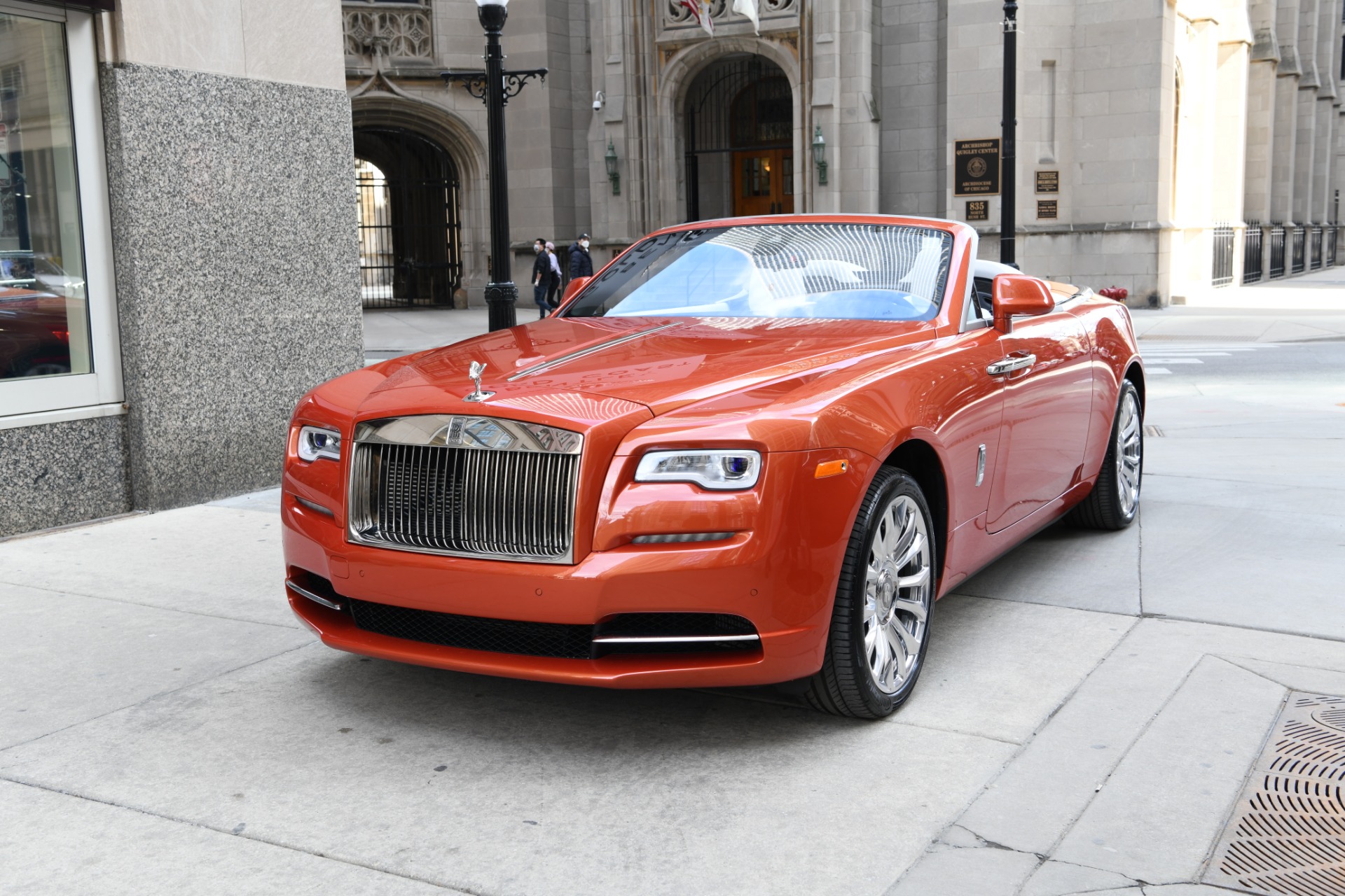 Giá xe 2021 Rolls Royce Dawn  Khuyến mại Đánh giá Thông số Hình ảnh tại  Việt Nam  Autofun