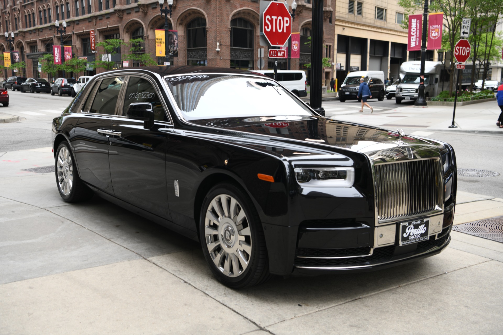 Tóm gọn RollsRoyce Phantom 2022 sắp ra mắt với một số điểm mới ở ngoại hình